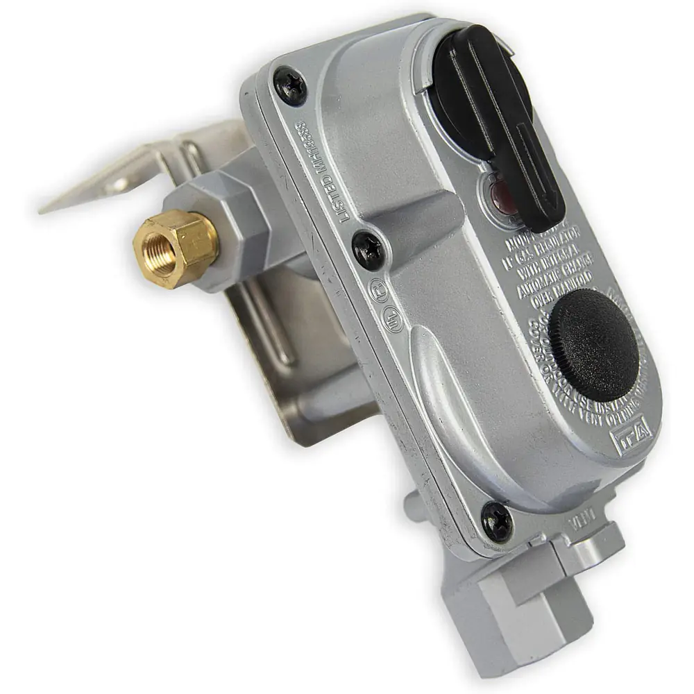 Auto Regulator w/Pls Cover & L Mnt Bracket & 2-12" Pigtails - Master