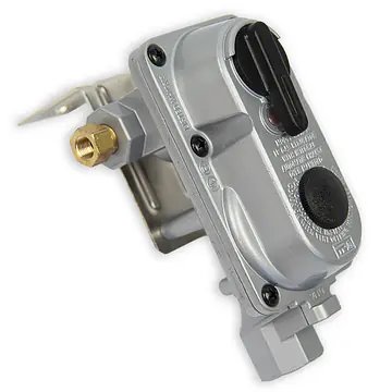 Auto Regulator w/Pls Cover & L Mnt Bracket - Master